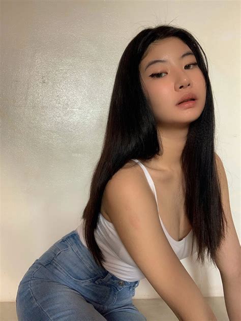 yskaela (@yskaelaa) .